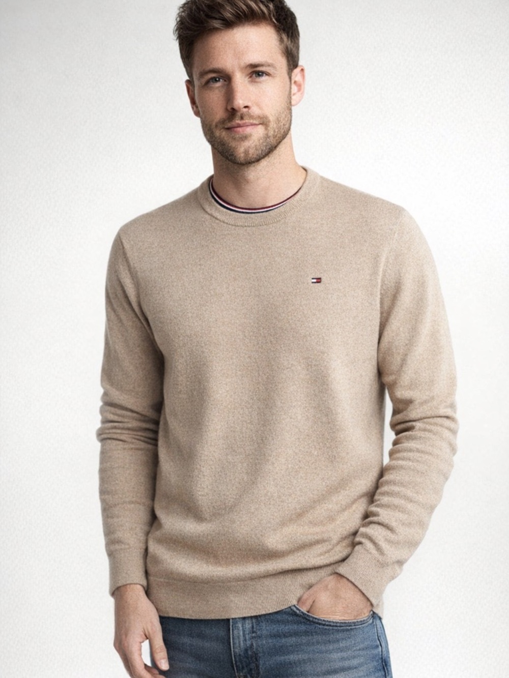 Tommy Hilfiger Men's Crewneck Sweater in Tan